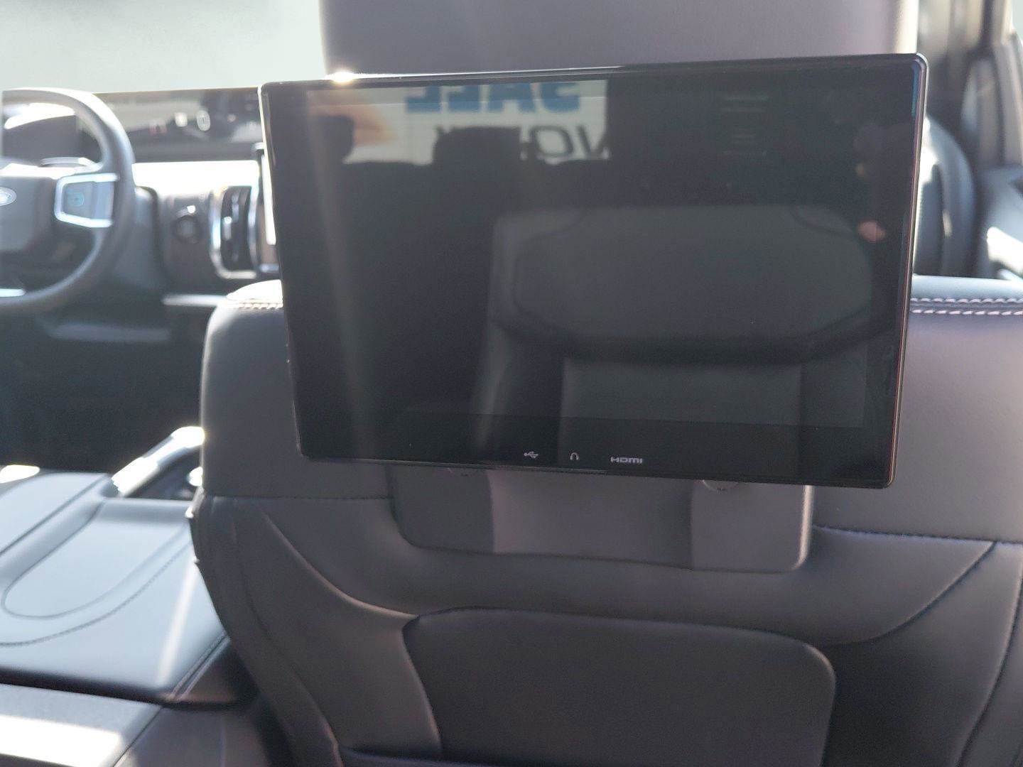 New 2026 Ford Expedition Platinum AWD/4WD image 17