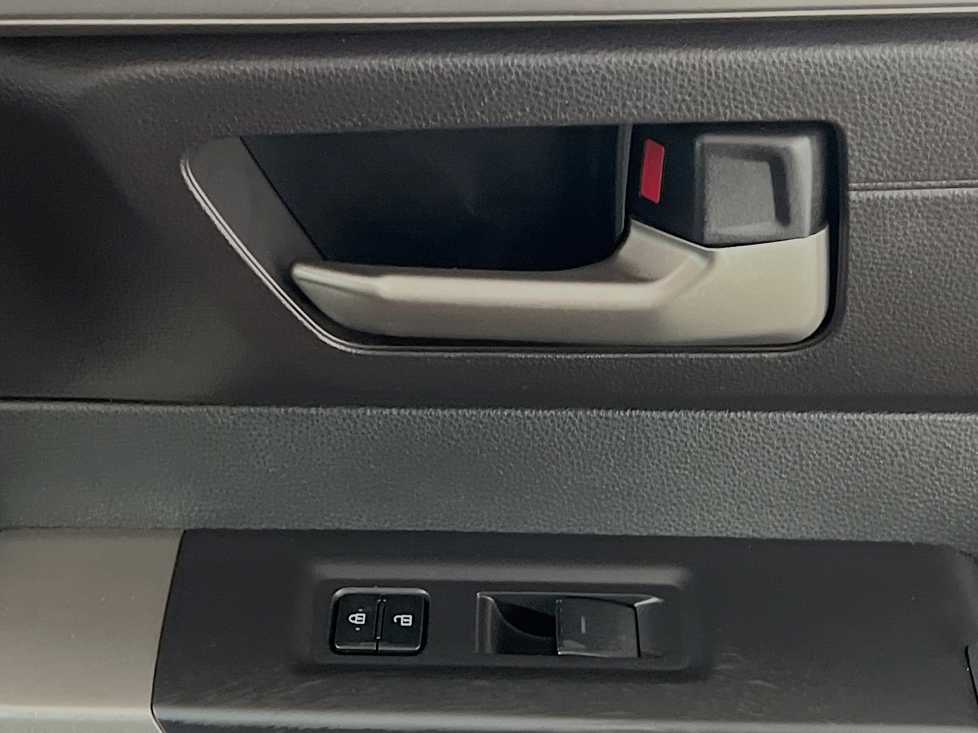 Used 2025 Toyota Tundra SR5 w/ SR5 Convenience Package image 31