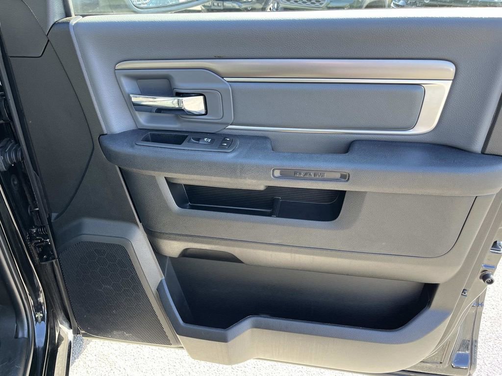 Used 2024 RAM 1500 Classic SLT image 21