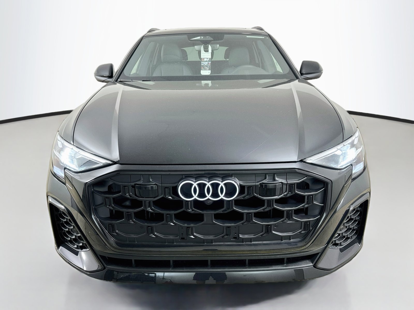New 2027 Audi Q8 Premium Plus AWD/4WD image 2