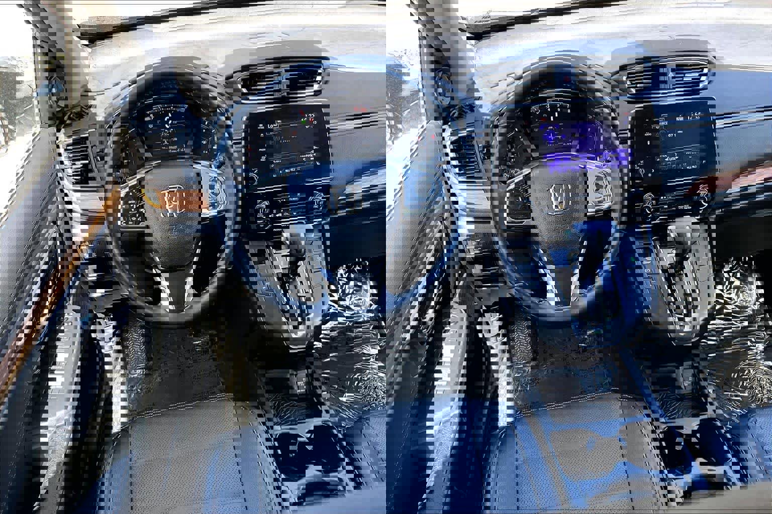 Used 2018 Honda CR-V EX-L image 6