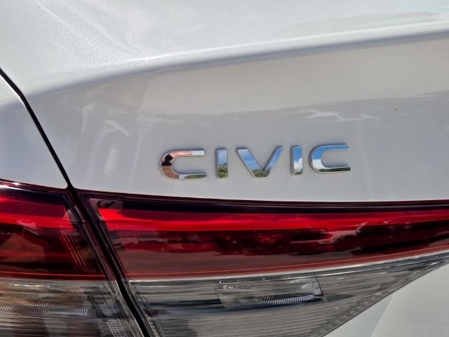 Used 2022 Honda Civic Sport image 10