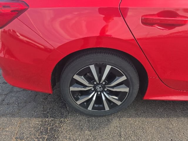 Used 2024 Honda Civic EX image 4