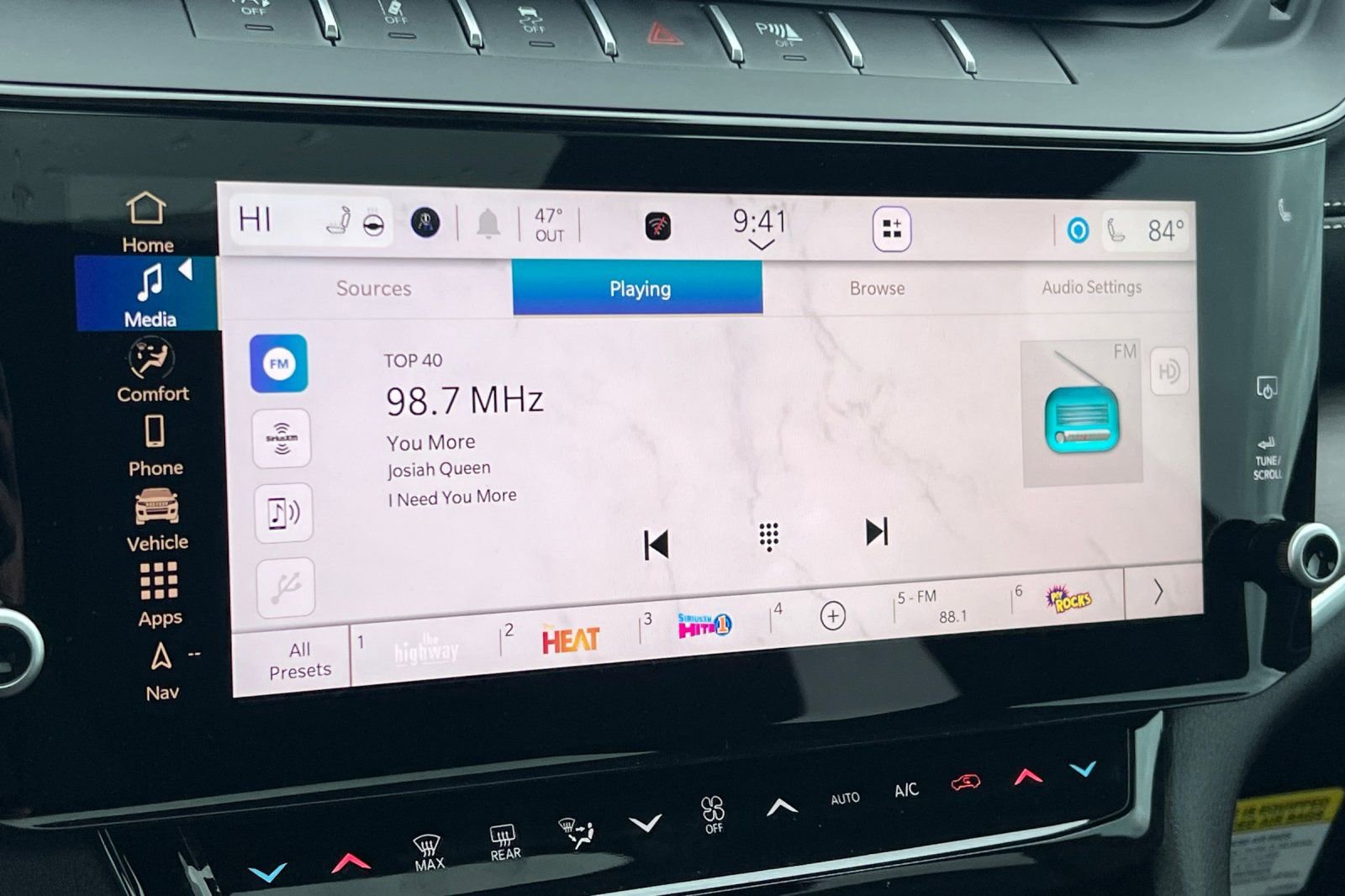 New 2026 Jeep Grand Cherokee Altitude AWD/4WD image 14