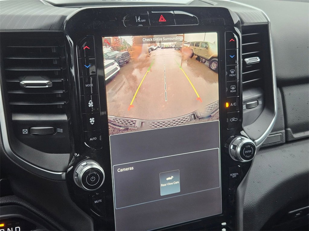 New 2026 RAM 1500 4x4 Crew Cab image 24