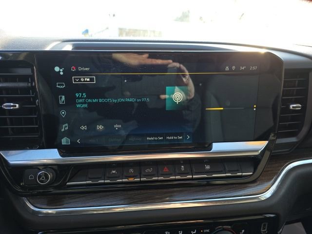 Used 2023 Chevrolet Silverado 1500 RST image 25