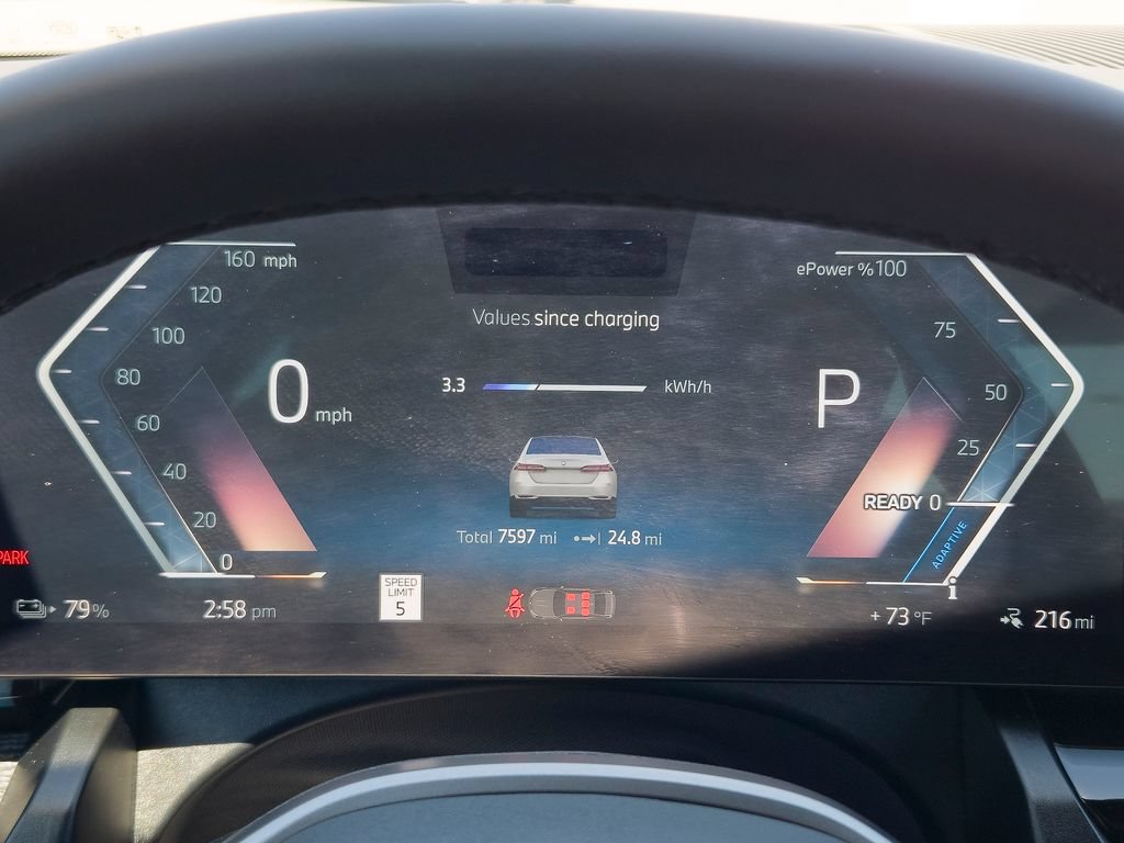 Used 2026 BMW i5 eDrive40 RWD image 13