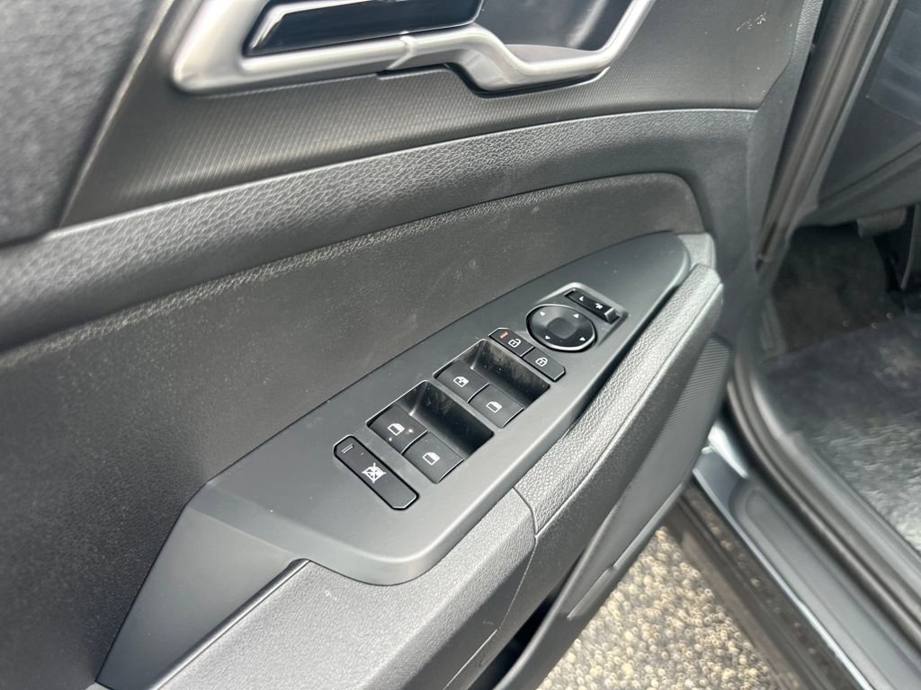 New 2026 Kia Sportage S image 11
