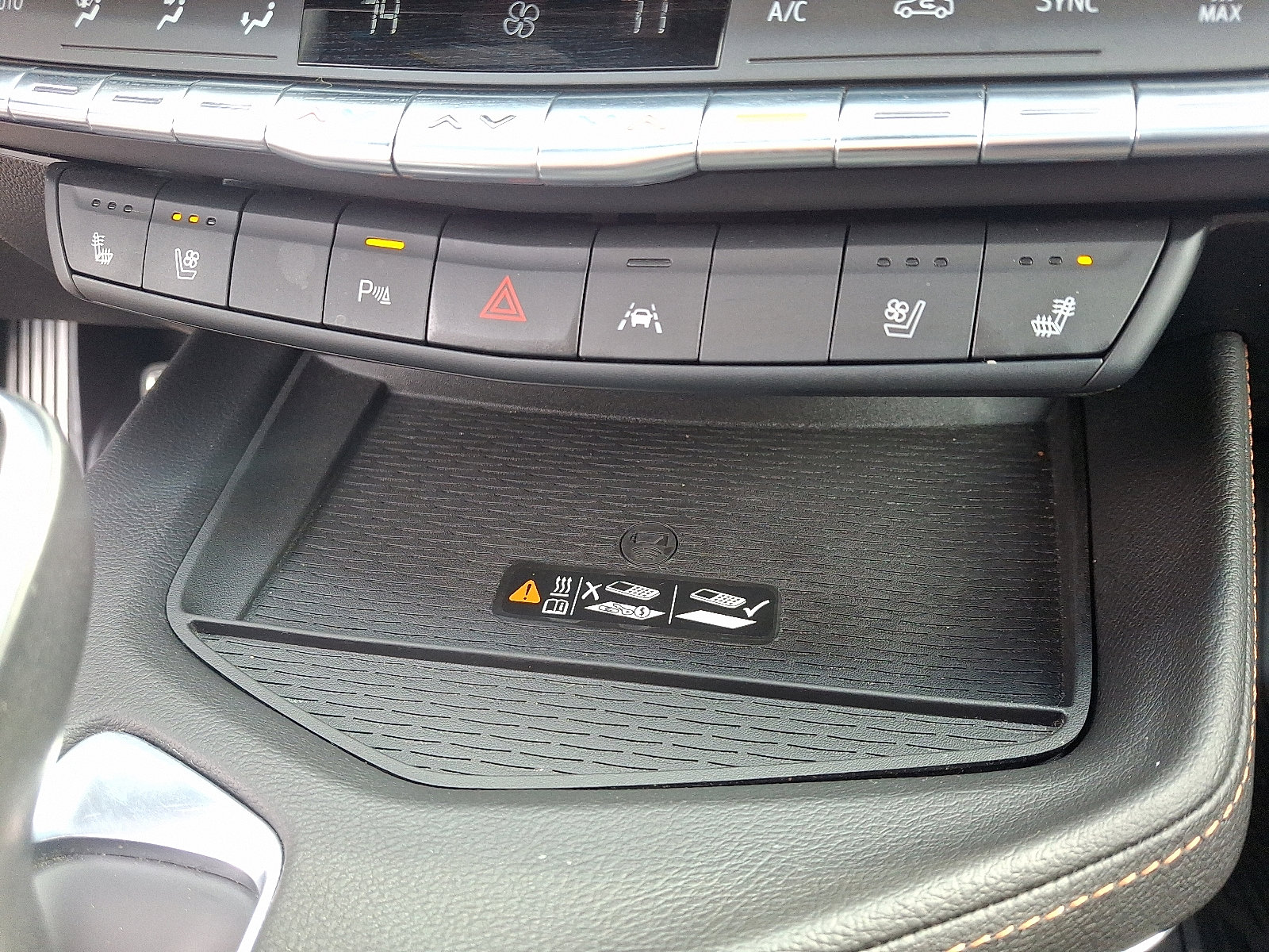 Used 2021 Cadillac CT4 V w/ Technology Package image 26