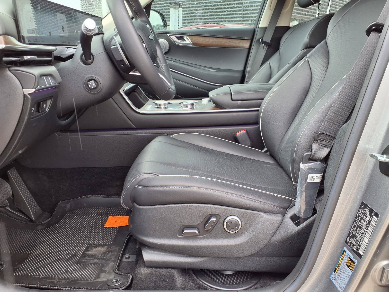 Certified 2026 Genesis GV80 2.5T Advanced AWD/4WD image 23
