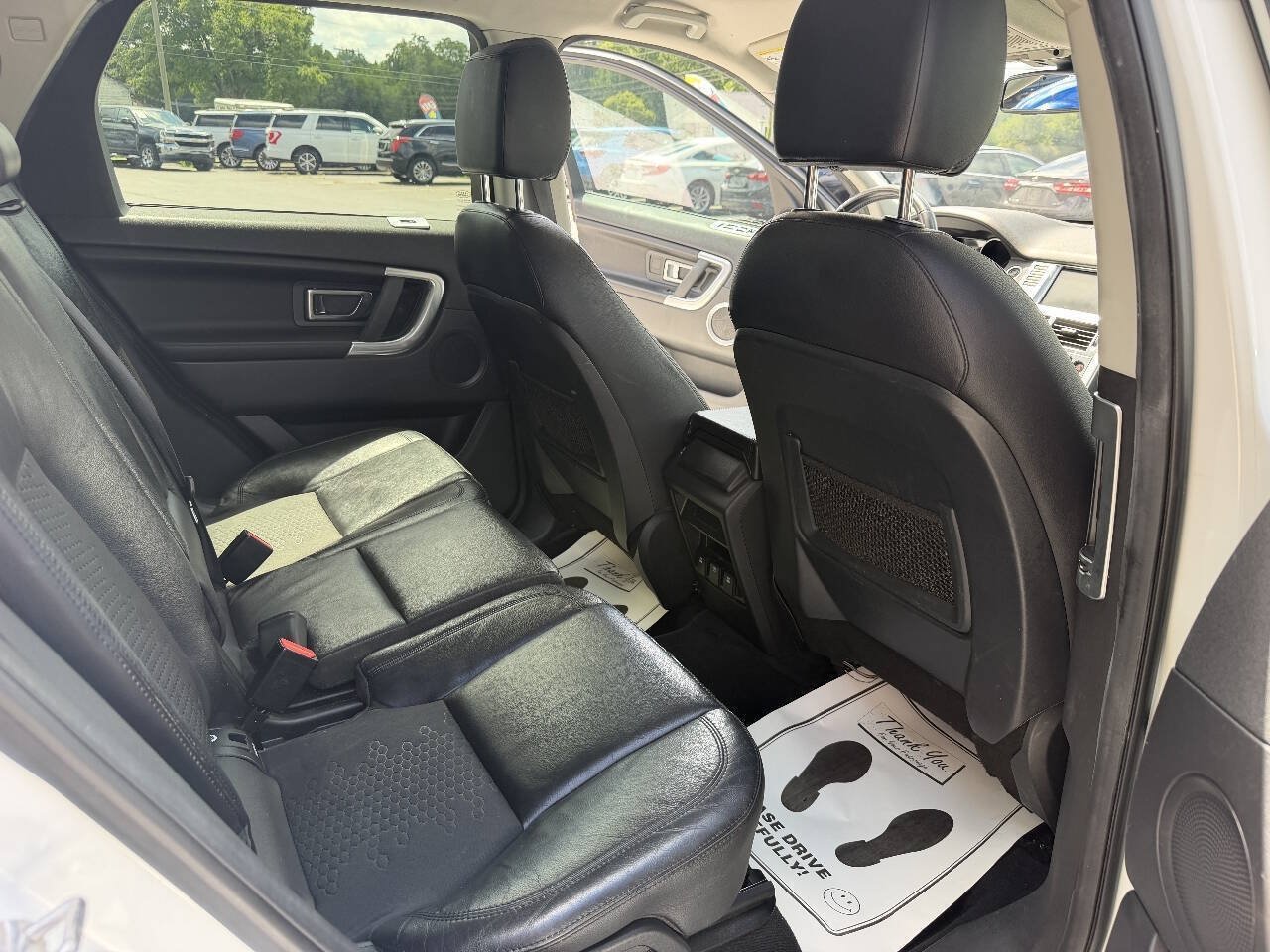 Used 2017 Land Rover Discovery Sport SE AWD/4WD image 10