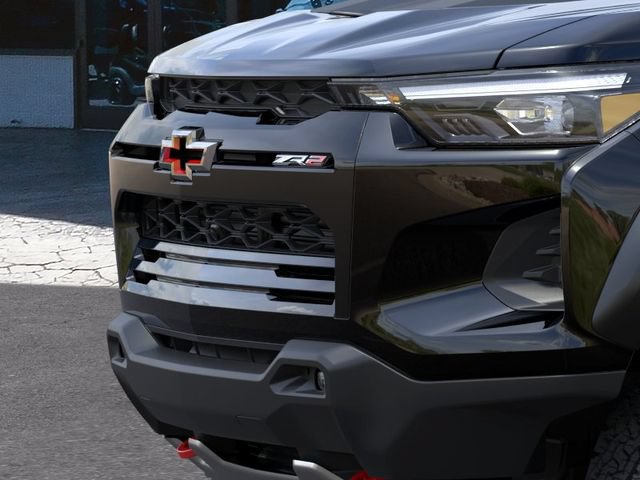 New 2026 Chevrolet Colorado ZR2 w/ Technology Package AWD/4WD image 13