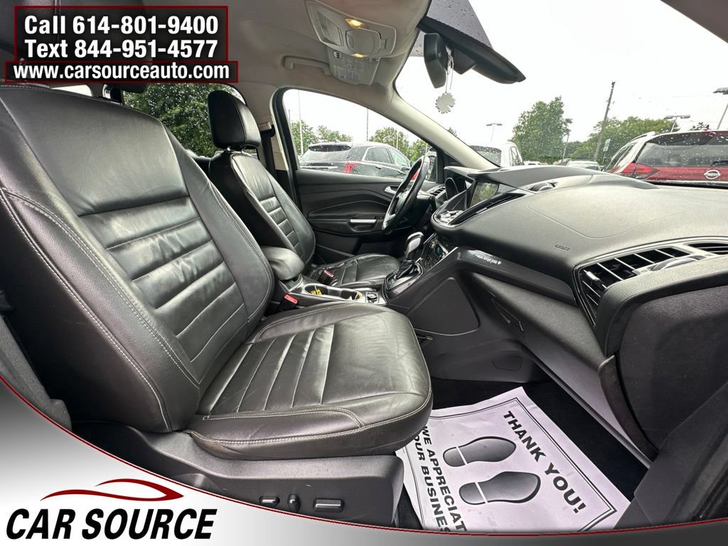 Used 2016 Ford Escape Titanium AWD/4WD image 28