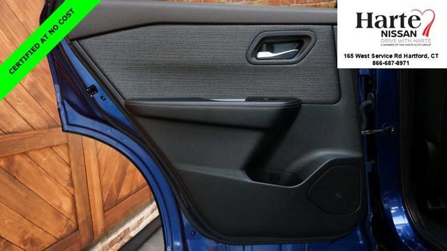 Certified 2021 Nissan Rogue SV image 37