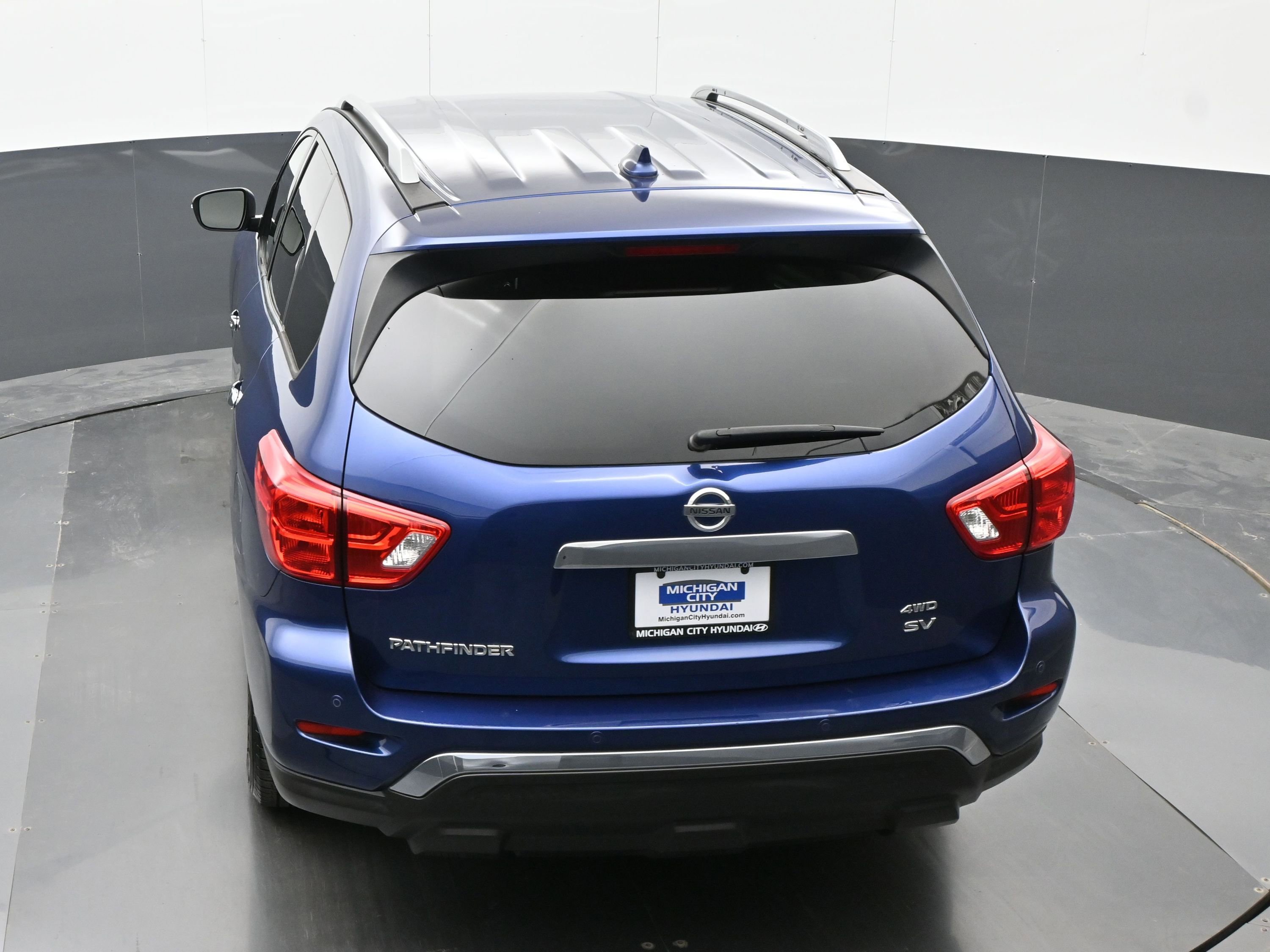Used 2020 Nissan Pathfinder SV image 33