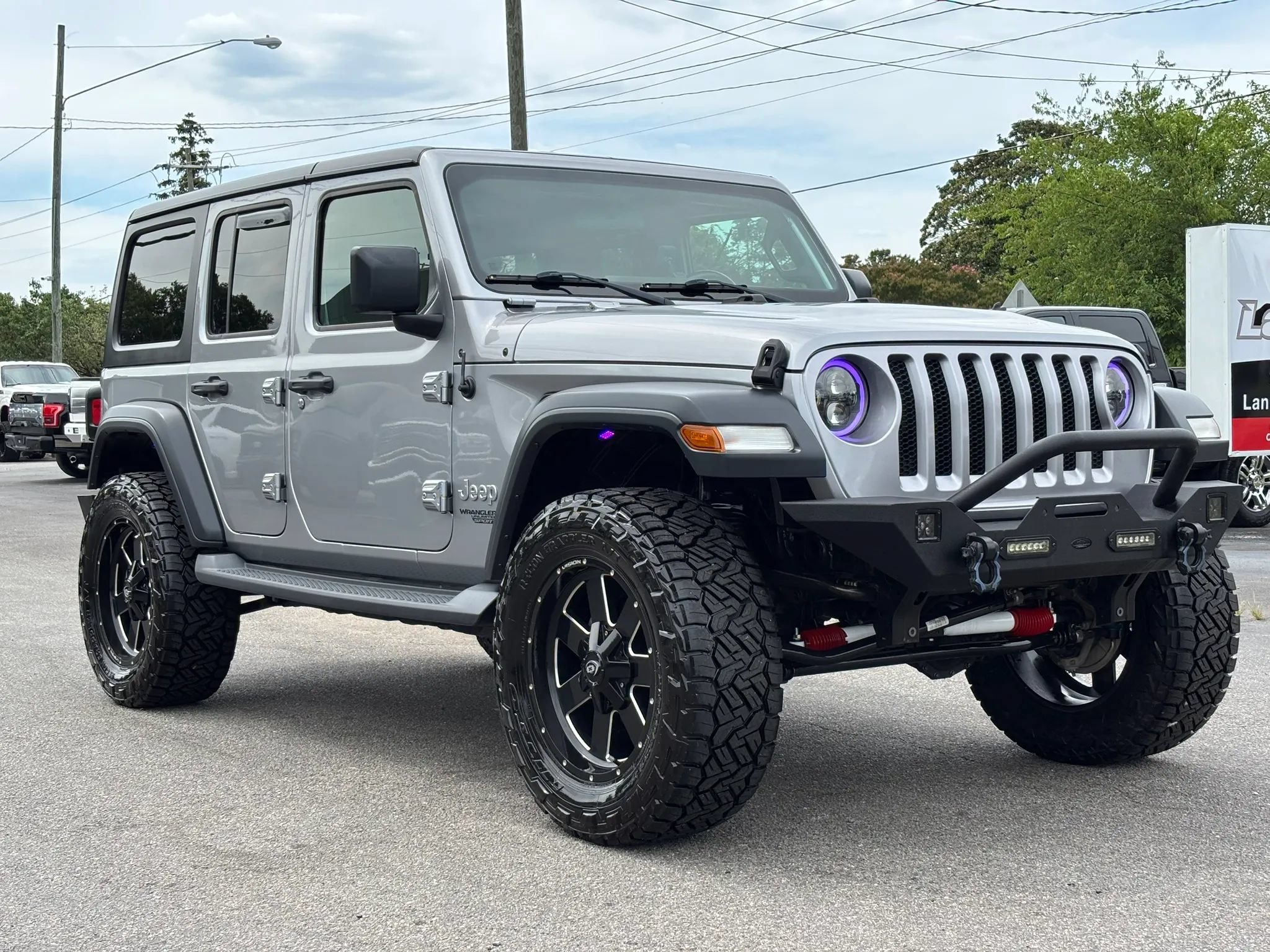 Used 2019 Jeep Wrangler Unlimited Sport S AWD/4WD image 3
