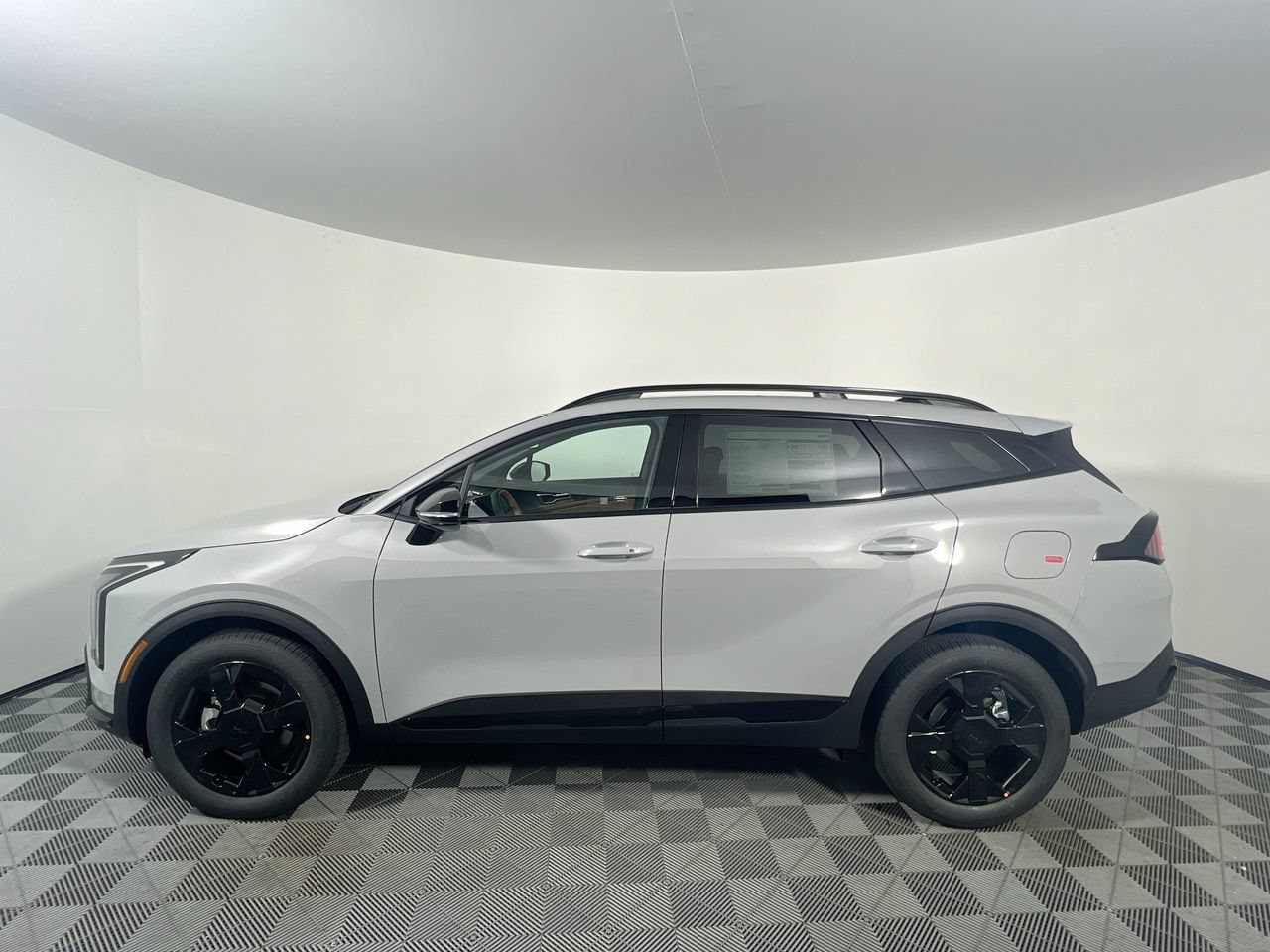 New 2026 Kia Sportage X-Line w/ X-Line Technology Package AWD/4WD image 8