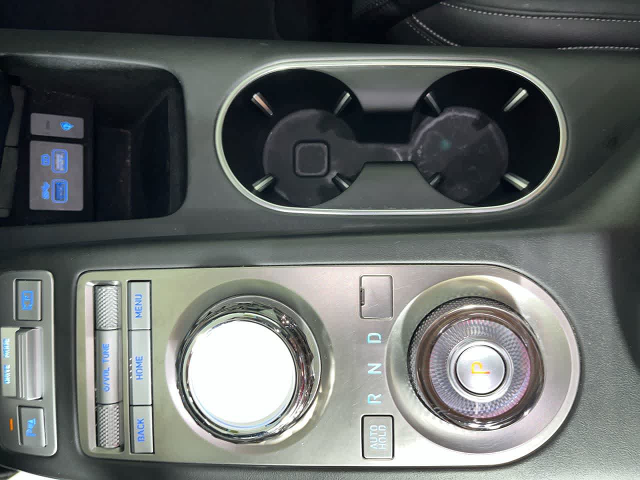 Used 2025 Genesis GV70 2.5T AWD/4WD image 22
