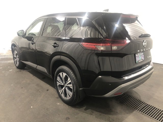 Used 2021 Nissan Rogue SV image 6