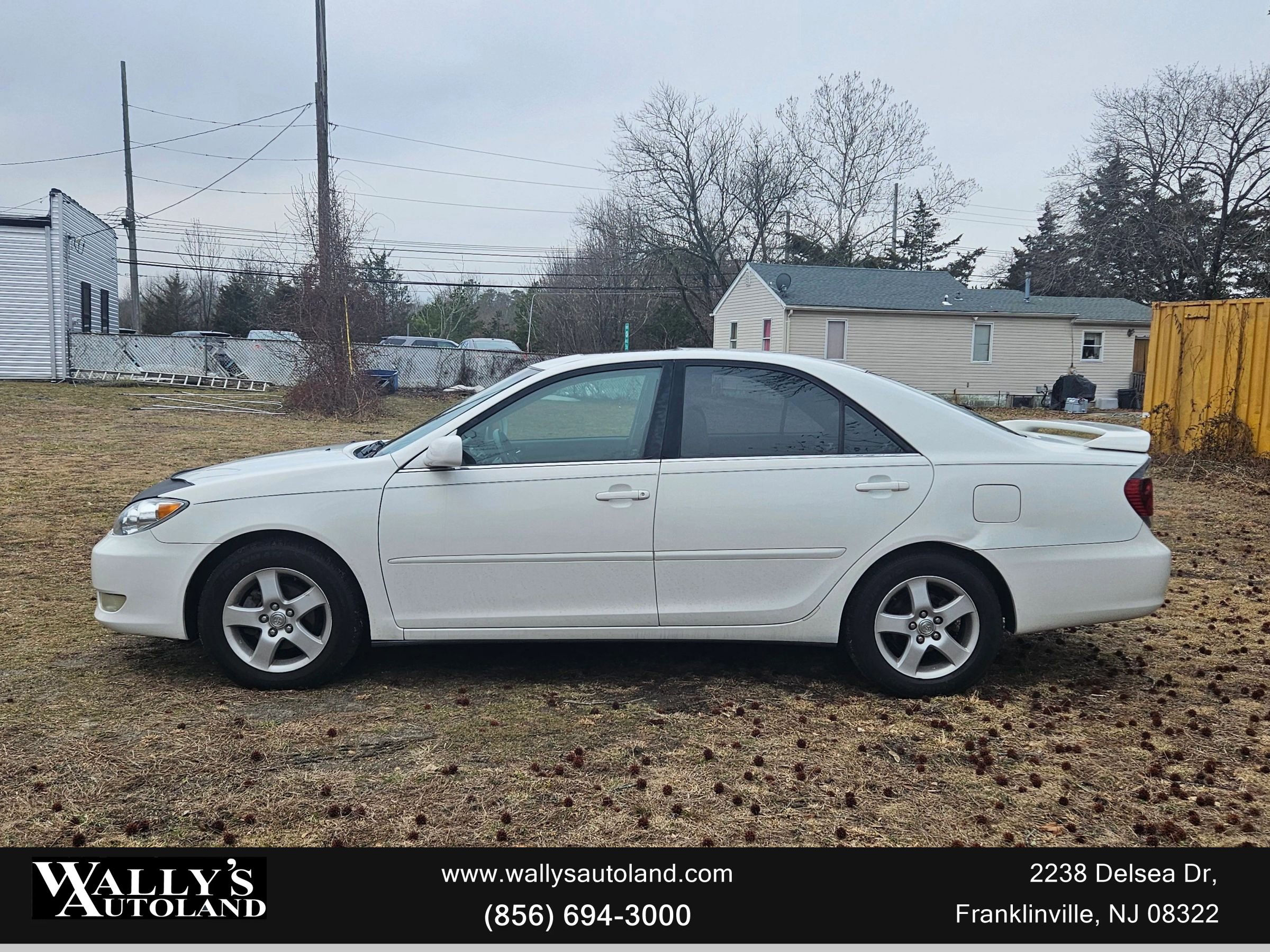 Used 2005 Toyota Camry SE FWD image 3