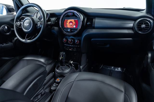 Used 2020 MINI Cooper 4-Door Hardtop image 27