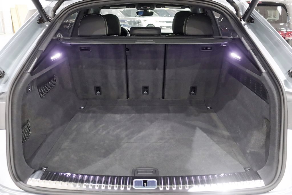 Used 2025 Audi Q8 Prestige AWD/4WD image 43