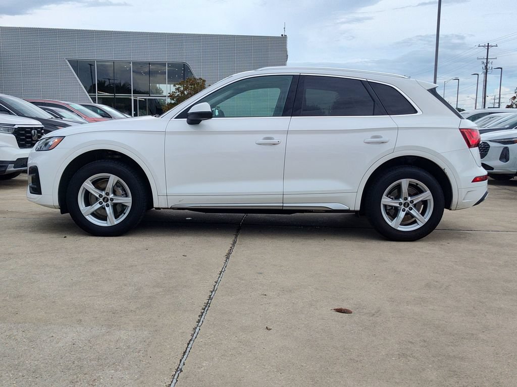 Used 2023 Audi Q5 2.0T Premium w/ Convenience Package AWD/4WD image 4