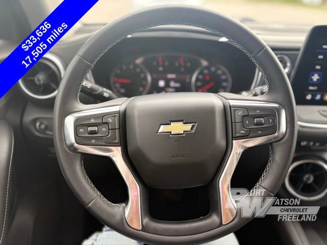 Used 2024 Chevrolet Blazer LT w/ Sound & Technology Package AWD/4WD image 15