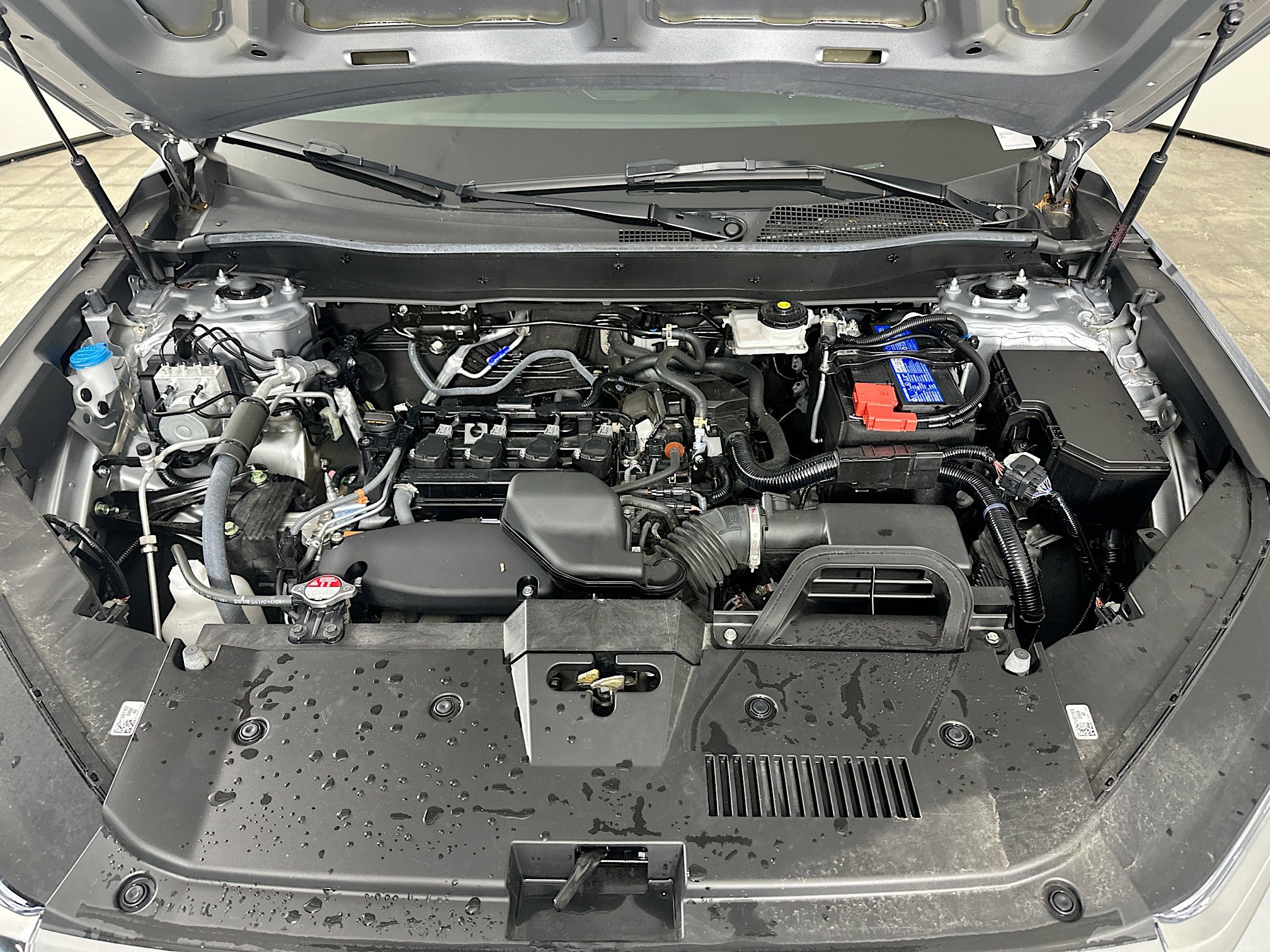 Used 2025 Honda CR-V LX image 31