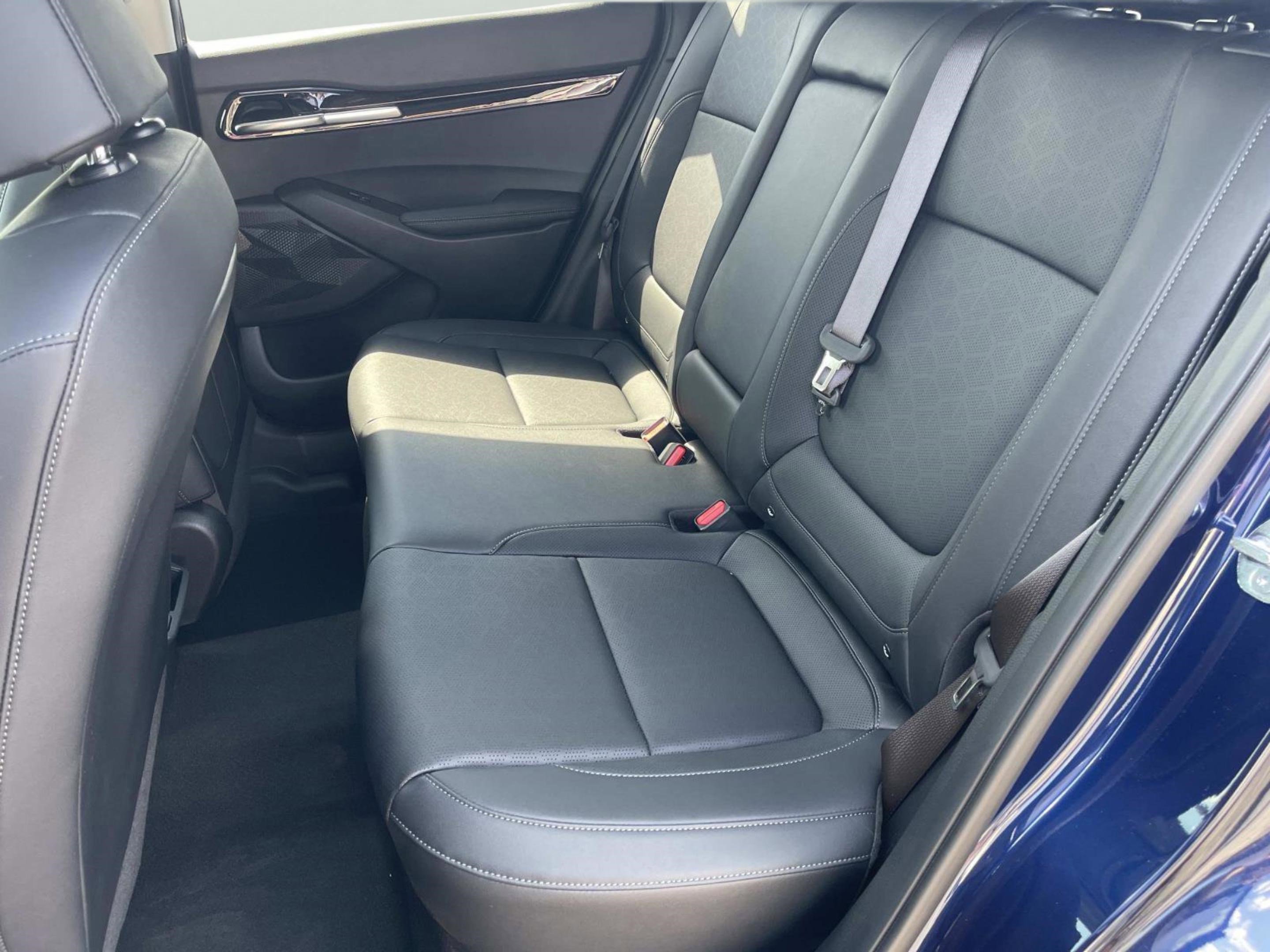 New 2026 Kia Seltos EX image 17