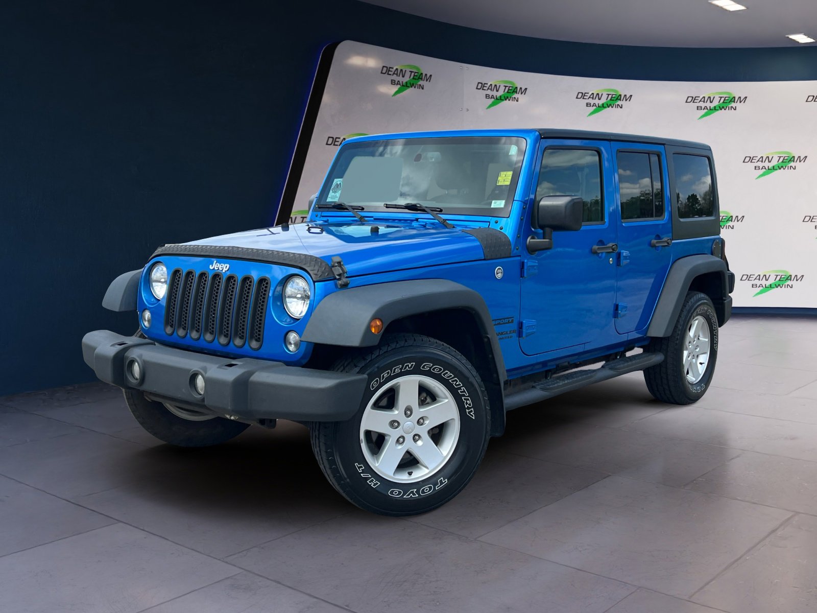 Used 2016 Jeep Wrangler Unlimited Sport w/ Quick Order Package 24S AWD/4WD image 3