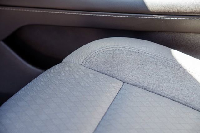 Used 2023 GMC Yukon SLE image 28