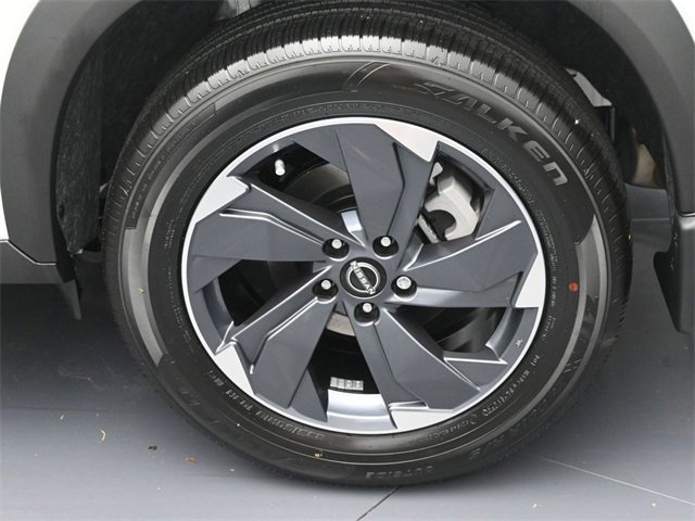 New 2026 Nissan Rogue SV image 8