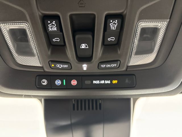 Used 2022 Chevrolet Silverado 1500 LTZ w/ LTZ Premium Package image 72