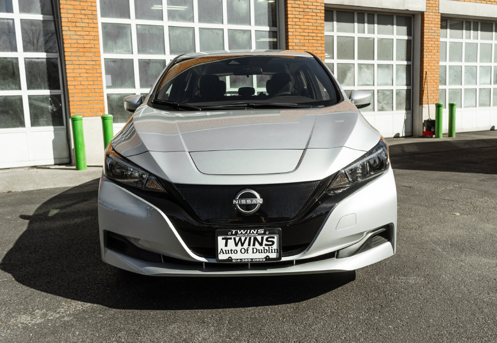 Used 2025 Nissan Leaf S FWD image 31