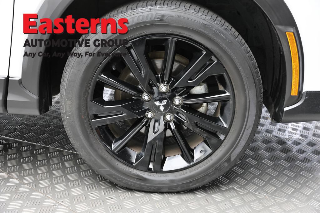 Used 2024 Mitsubishi Eclipse Cross LE AWD/4WD image 29
