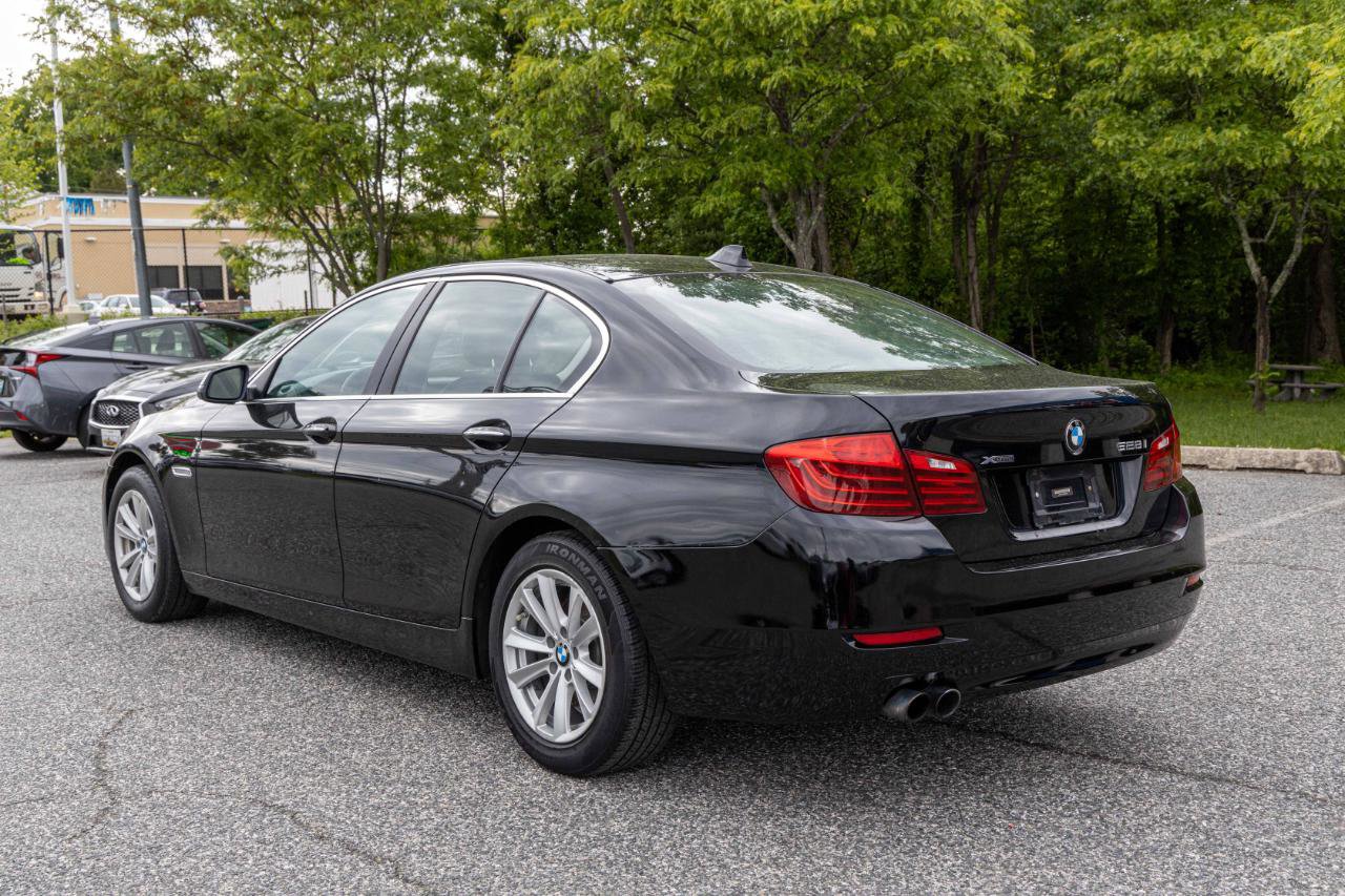Used 2015 BMW 528i xDrive Sedan AWD/4WD image 5