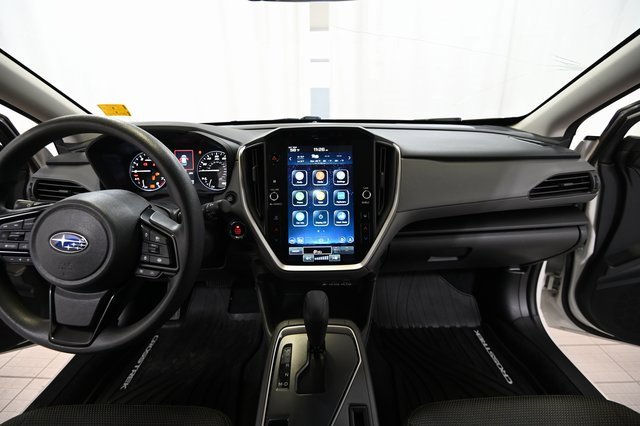 Used 2024 Subaru Crosstrek 2.0i Premium w/ Popular Package #3 image 2
