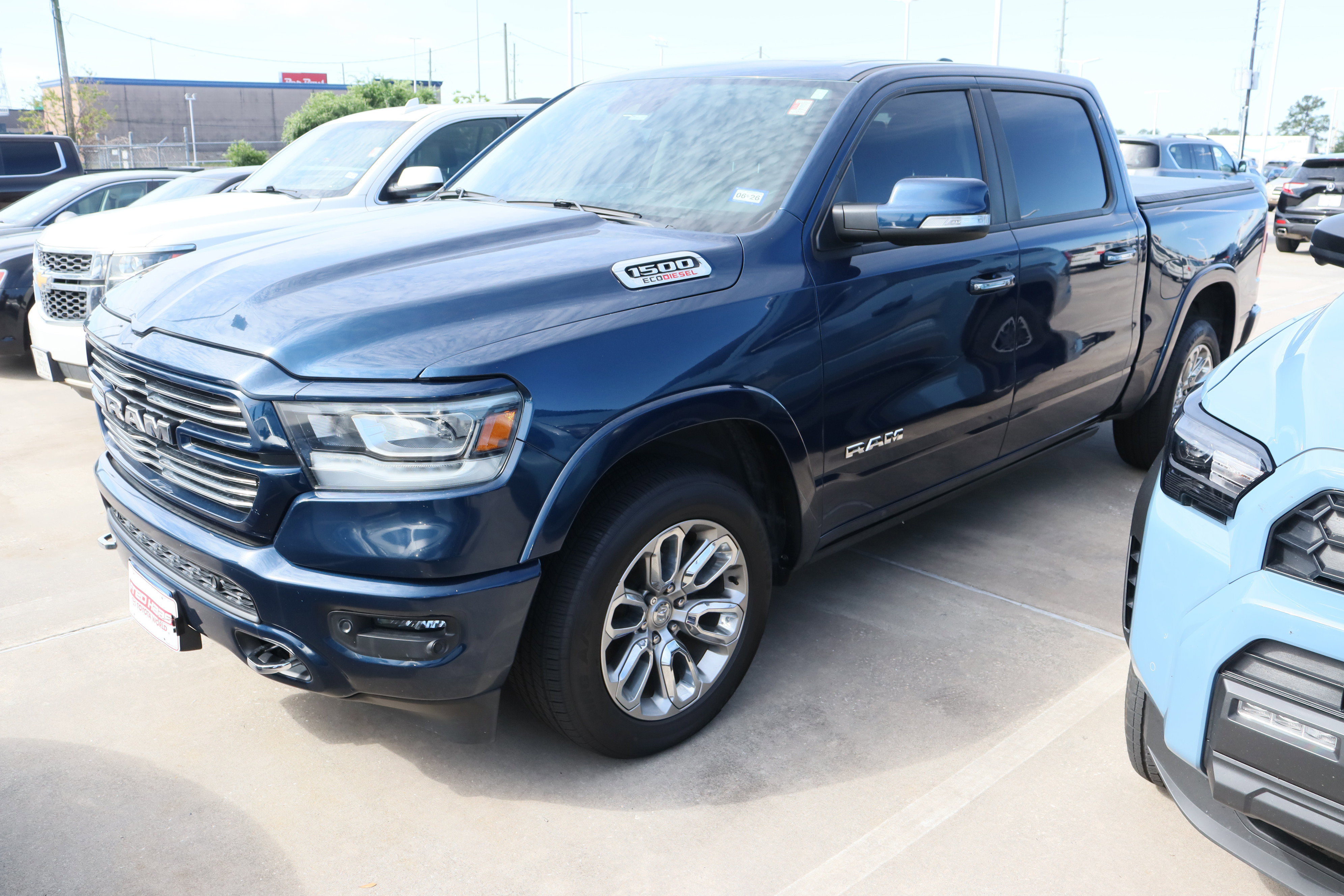 Used 2022 RAM 1500 Laramie w/ Laramie Southwest Edition image 4