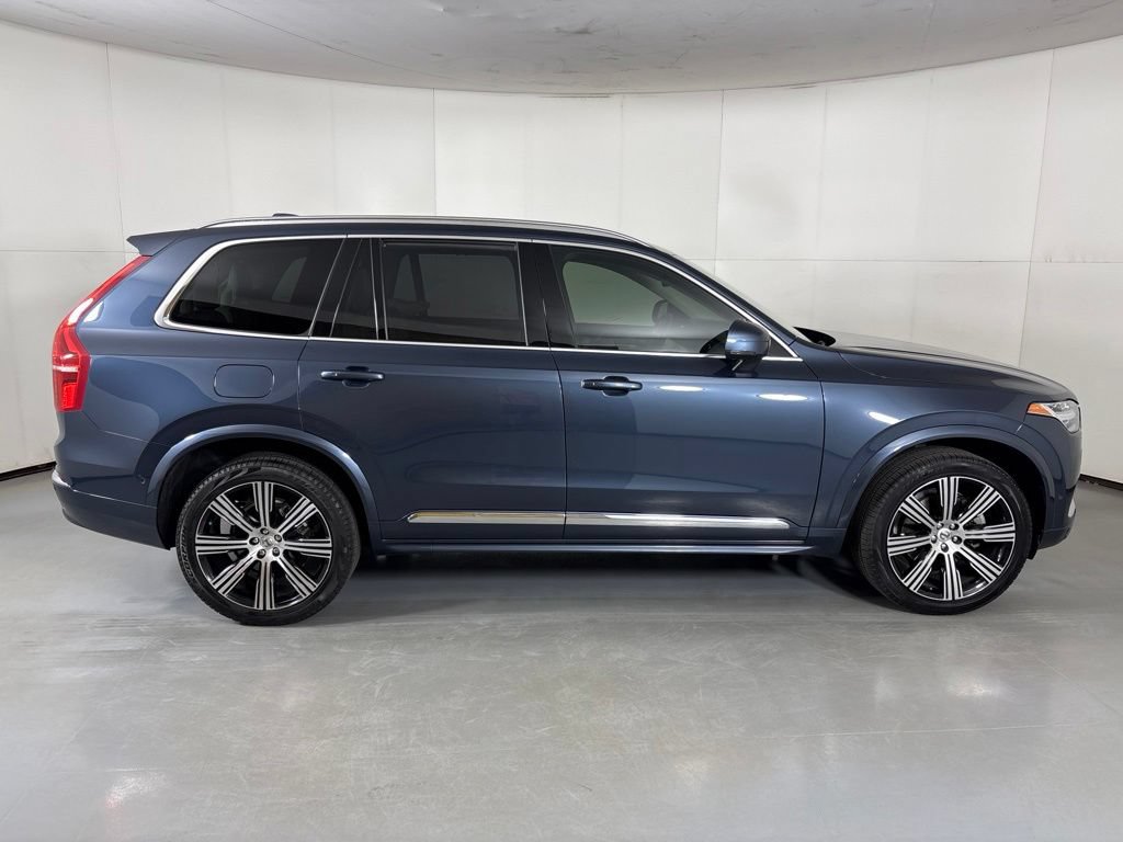 Used 2023 Volvo XC90 B6 Ultimate w/ Protection Package AWD/4WD image 9