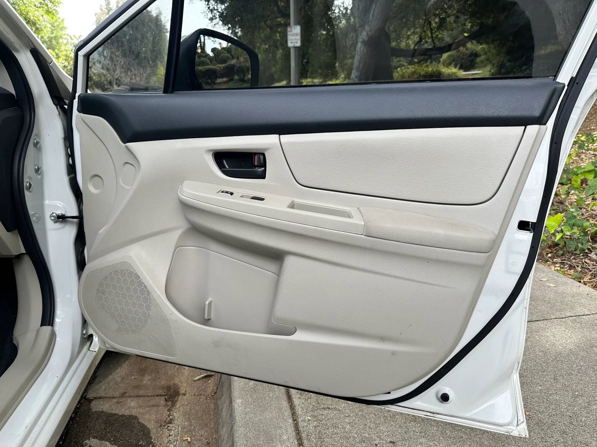 Used 2013 Subaru Impreza 2.0i image 18