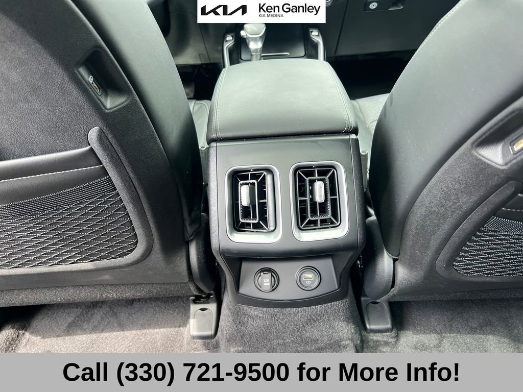 Certified 2022 Kia Sorento EX w/ Panoramic Sunroof Package FWD image 47