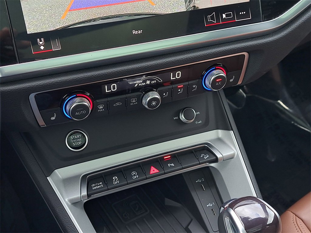 Certified 2024 Audi Q3 2.0T Premium Plus w/ Premium Plus Package image 14