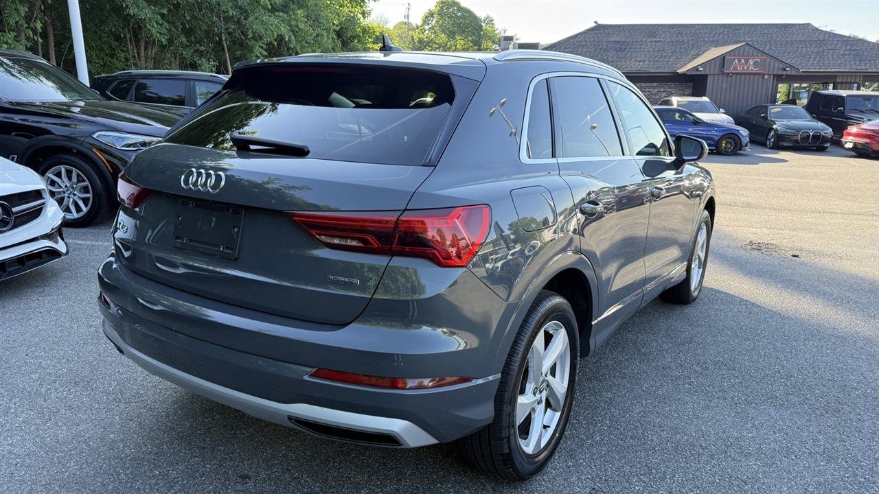Used 2020 Audi Q3 2.0T Premium w/ Convenience Package AWD/4WD image 17
