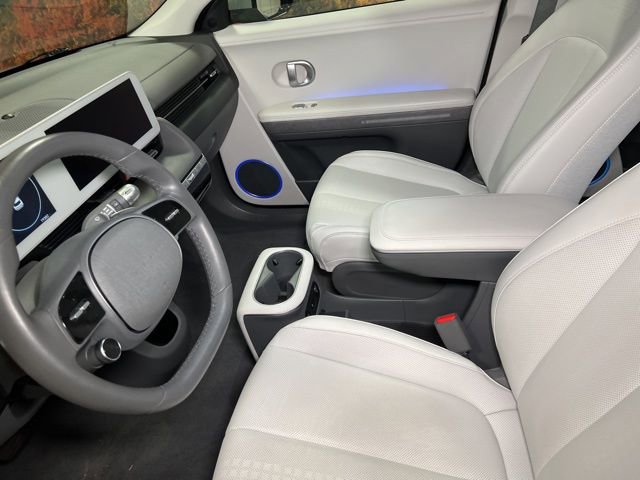 Used 2024 Hyundai Ioniq 5 Limited image 27