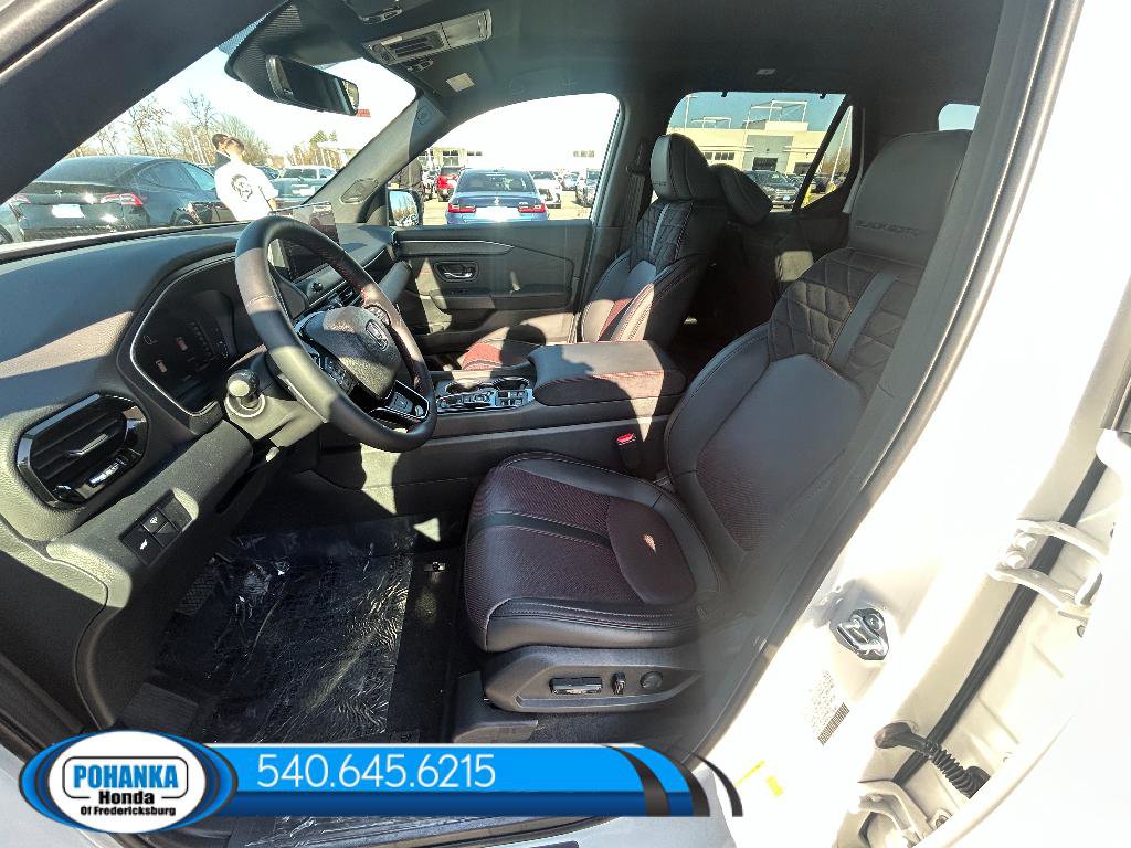 New 2026 Honda Pilot Black Edition image 16
