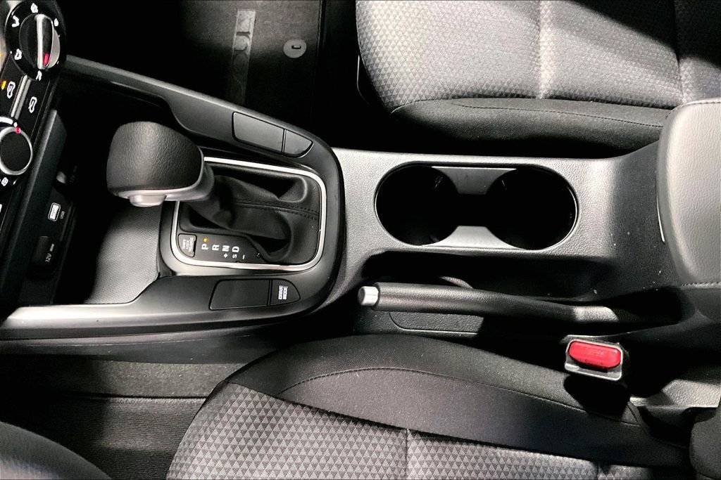 Used 2025 Kia Soul LX w/ LX Technology Package image 17