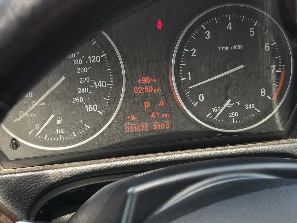 Used 2013 BMW 328i Convertible RWD image 20