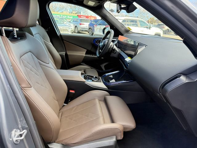 Used 2025 BMW X3 xDrive30i w/ Convenience Package image 27