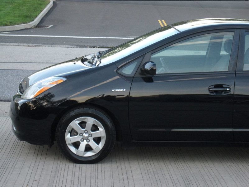 Used 2009 Toyota Prius Touring FWD image 7